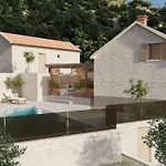 Marina Villa Metković